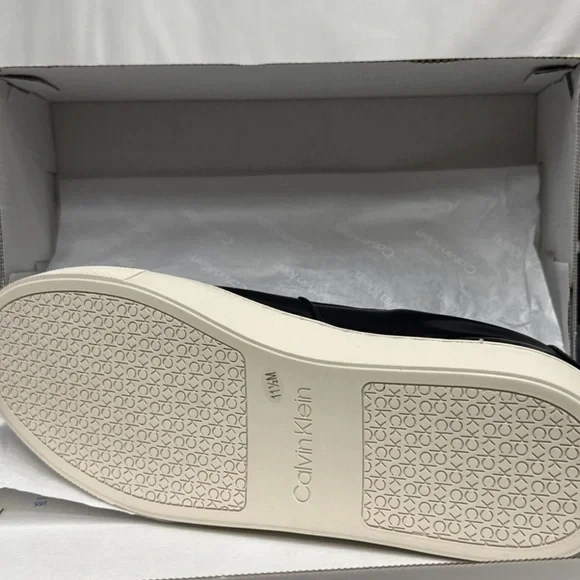 Calvin Klein Men's Ansly 2 Leather Slip-on Sneakers Size11.5 black .R14 - Picture 10 of 11